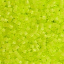 Miyuki delica Beads 11/0 - Silk inside dyed lime aid DB-1857